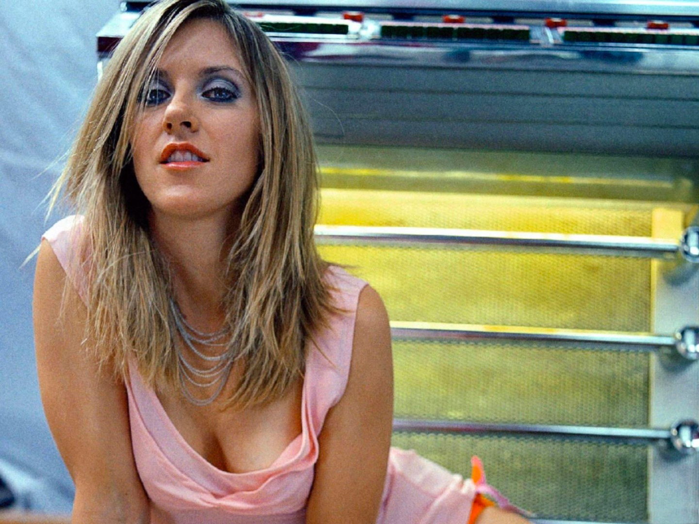 Tough questions for Liz Phair LizPhair