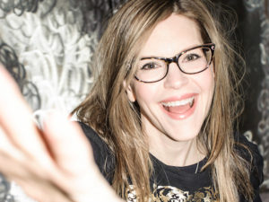 Lisa Loeb (Photo: Juan Patino)